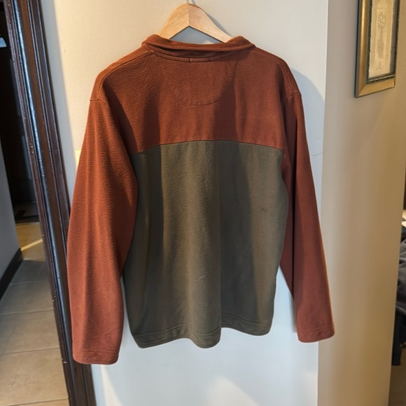 Wind-River Two-Tone Fleece Pullover - Picture 3 of 3